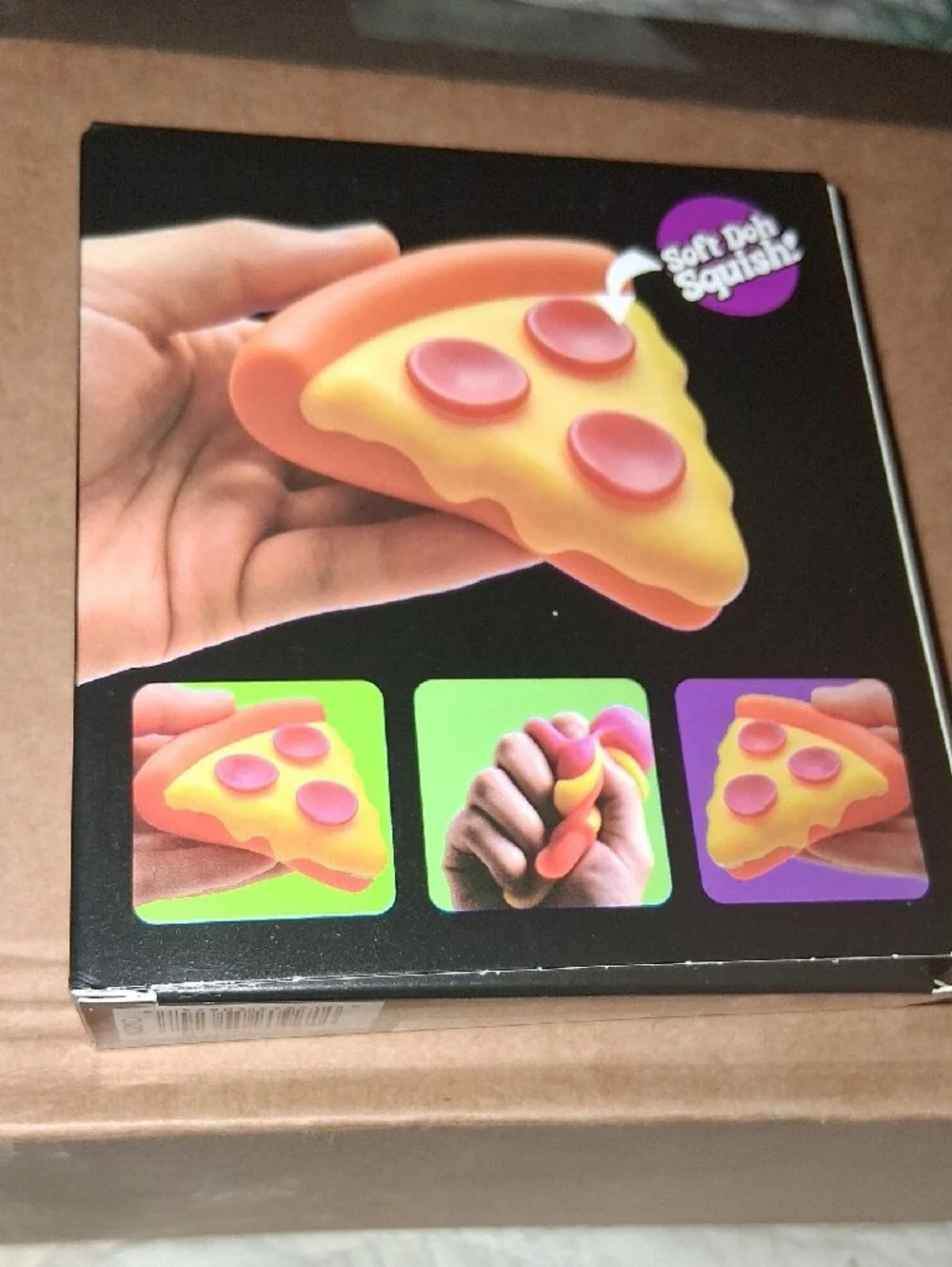 Squeezzas Soft Dough Playset — Pink and Orange
